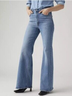 Levi’s Ribcage Bell Jeans High Waist Size 28